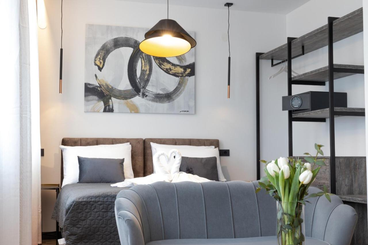 Apartmani Mozart-Centar Virovitica Bagian luar foto