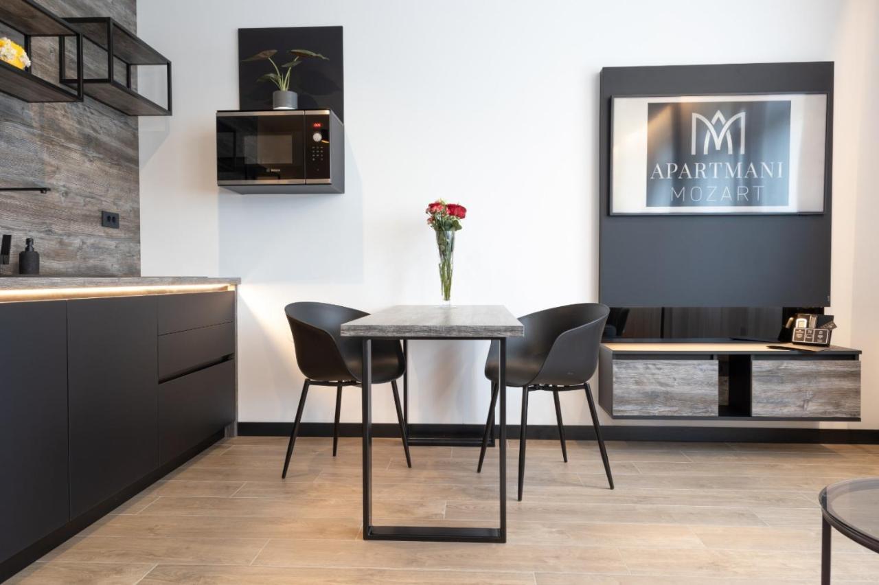 Apartmani Mozart-Centar Virovitica Bagian luar foto
