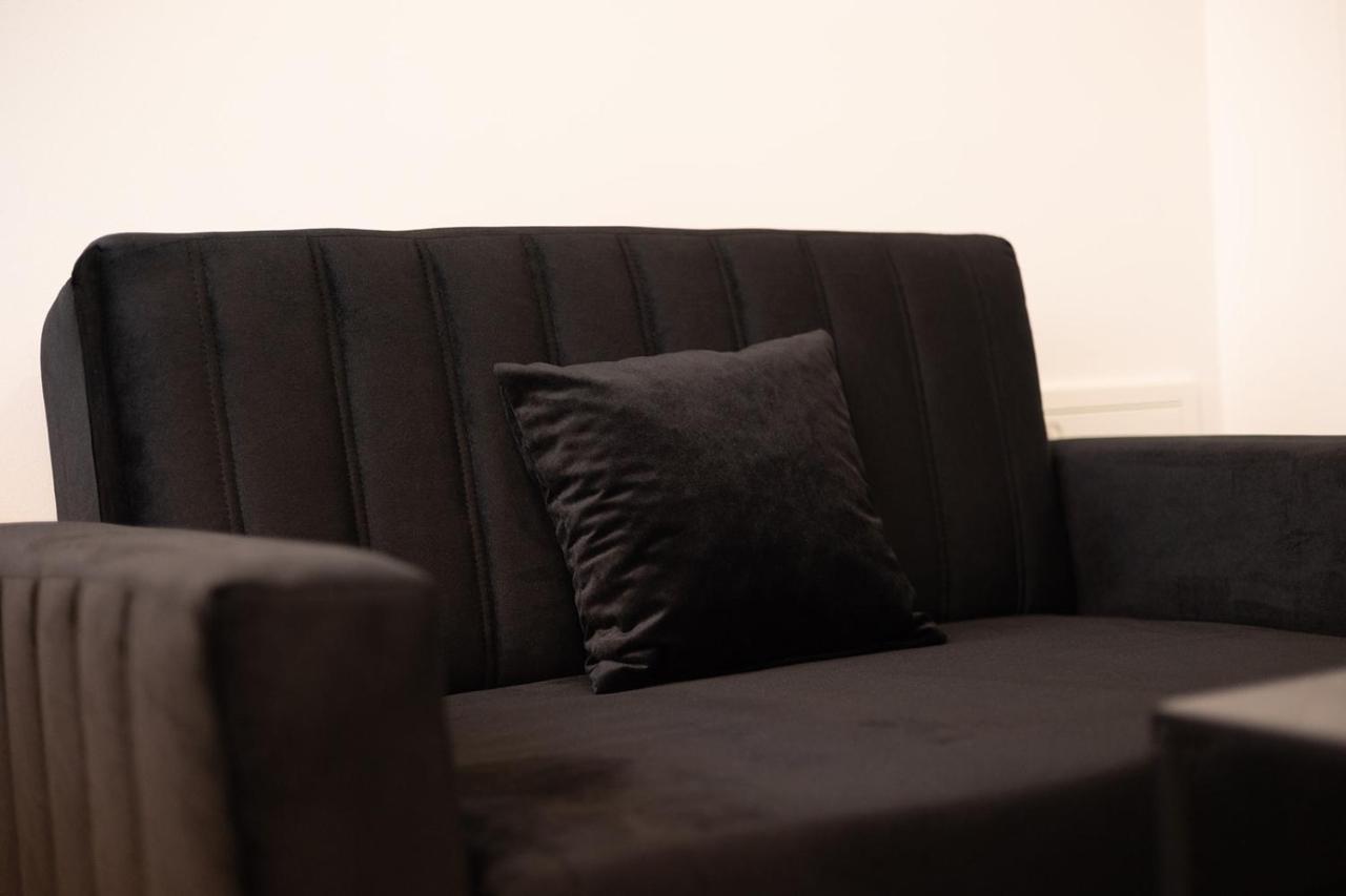 Apartmani Mozart-Centar Virovitica Bagian luar foto